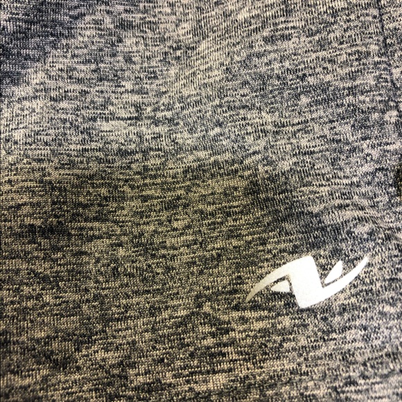 Athletic Works Dri-more Tee Youth XL 14-16, nice Legend wording down back - Picture 2 of 6